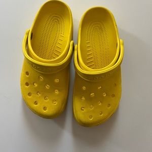 Woman’s crocs